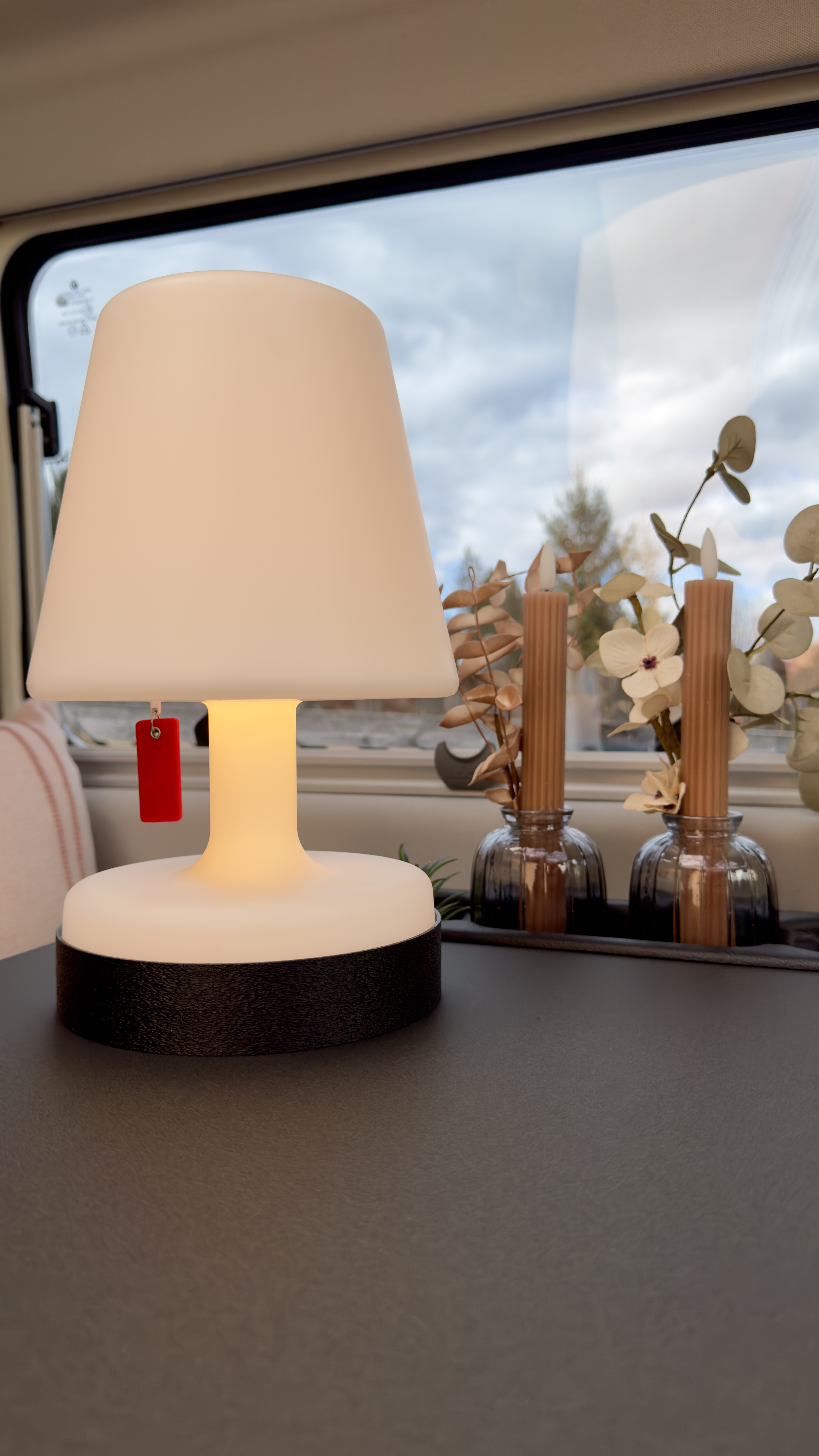 Magnetischer Lampen-Halter